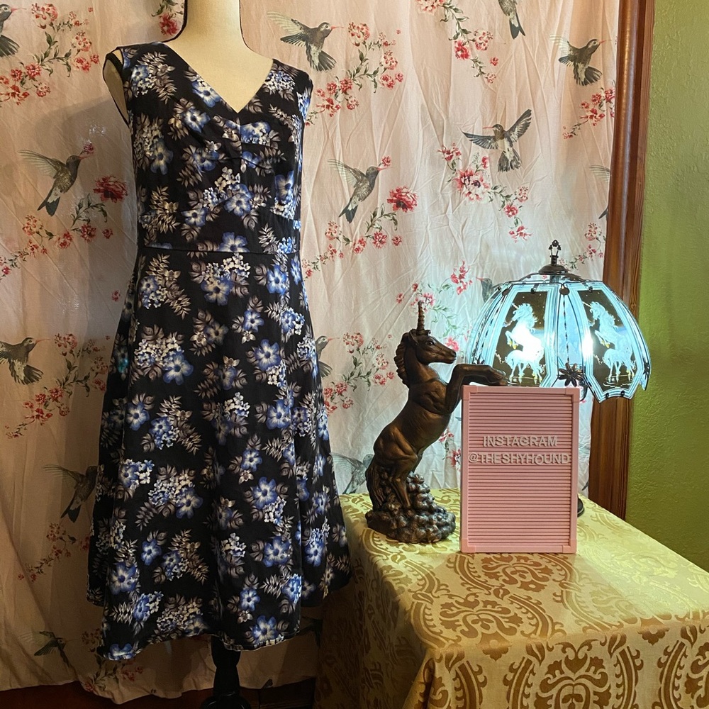 Blue Floral torrid dress